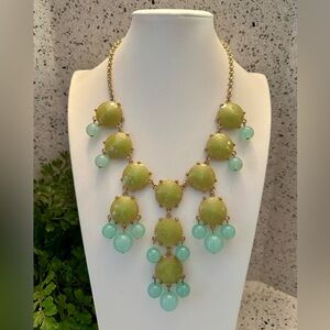 Two tone green Bubble bib necklace in gold tone